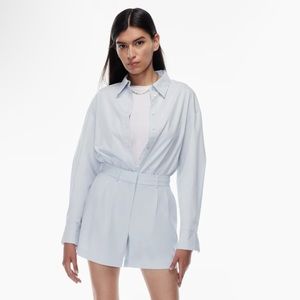 Babaton size 8 5 inch shorts pleated